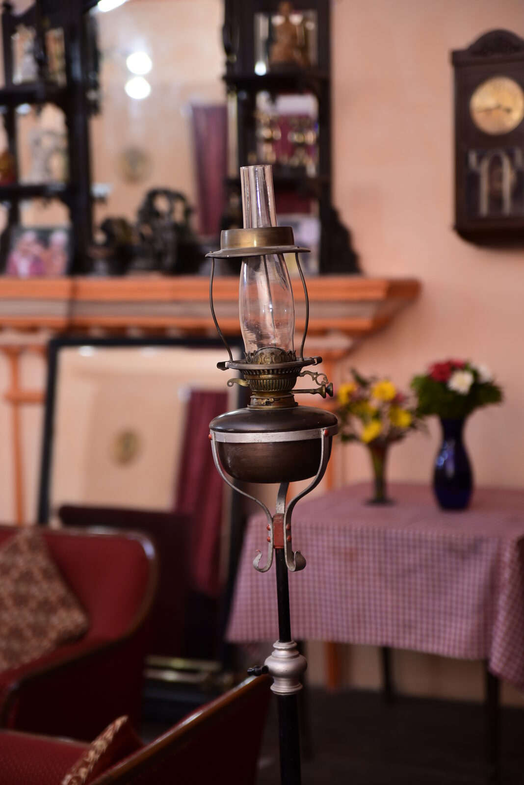 Antique lamp decor