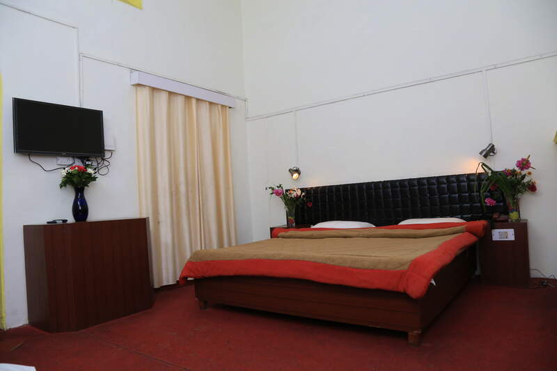 Four Bed Deluxe Room - best family hotel Mussoorie for groups and families